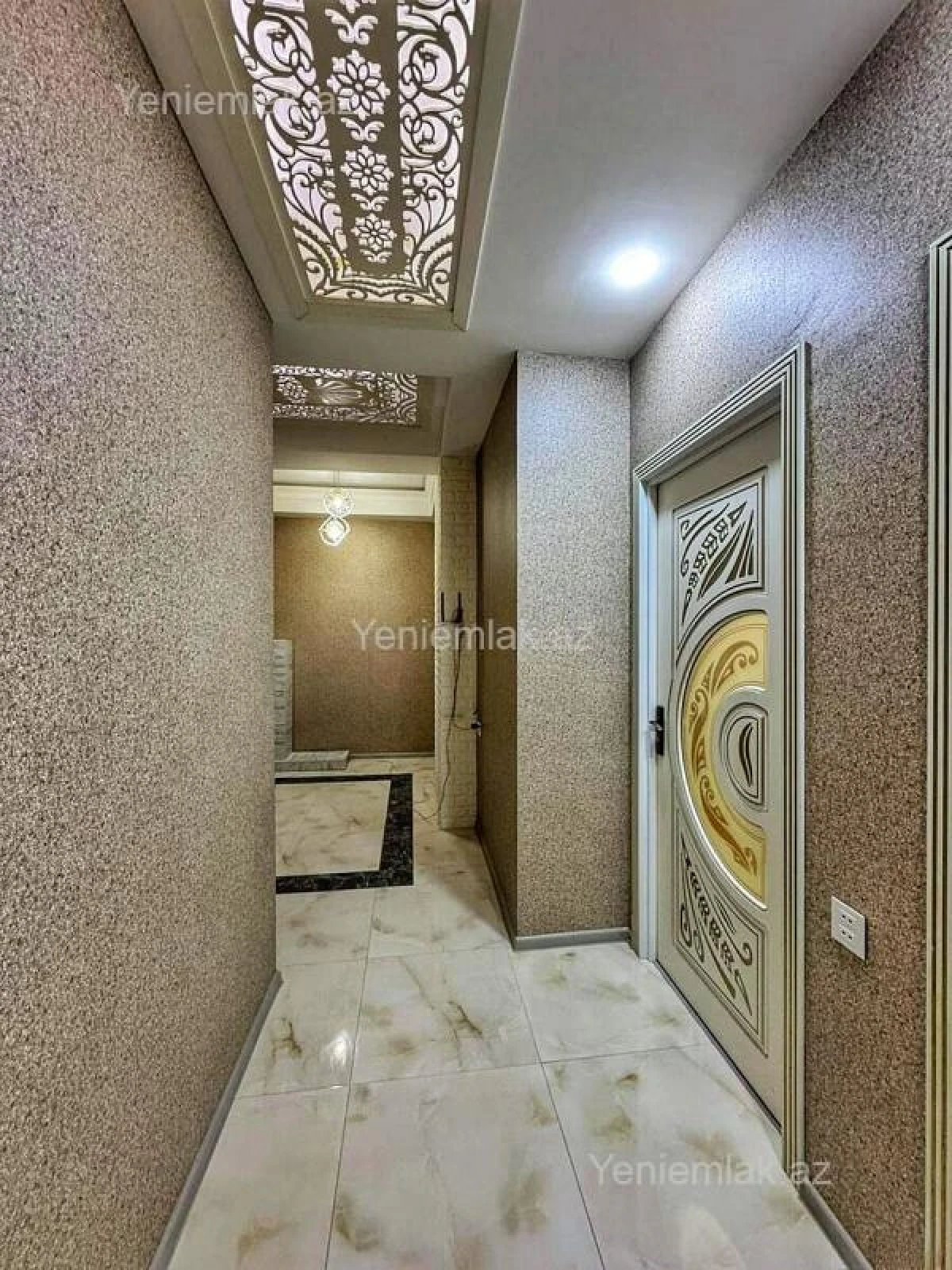 Satılır 2 otaqlı yeni tikili 65 m²