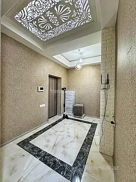 Satılır 2 otaqlı yeni tikili 65 m²