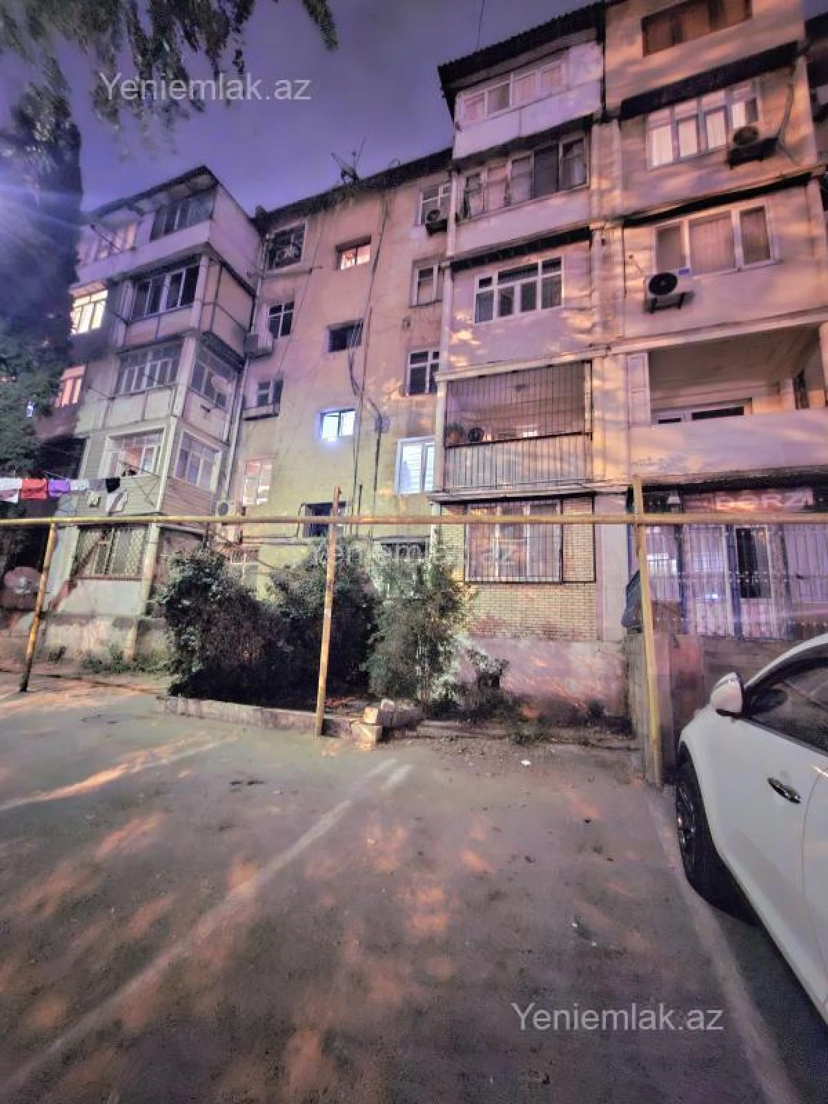 Satılır 3 otaqlı köhnə tikili 65 m²