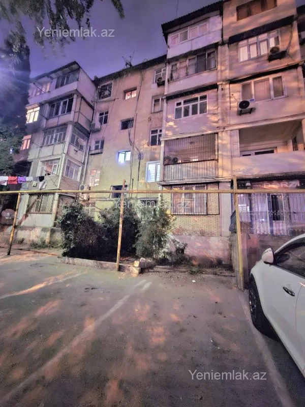 Satılır 3 otaqlı köhnə tikili 65 m²