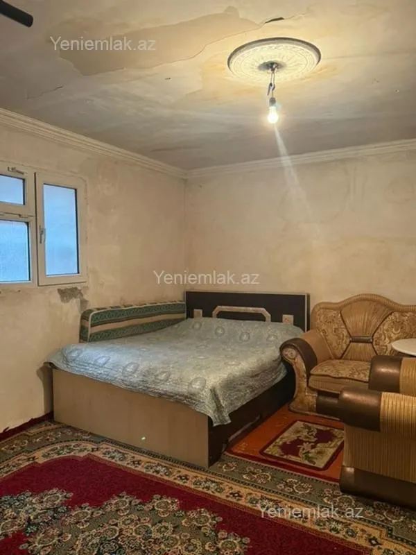 Satılır 2 otaqlı həyət evi 40 m²