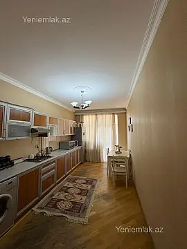 Satılır 3 otaqlı yeni tikili 120 m²