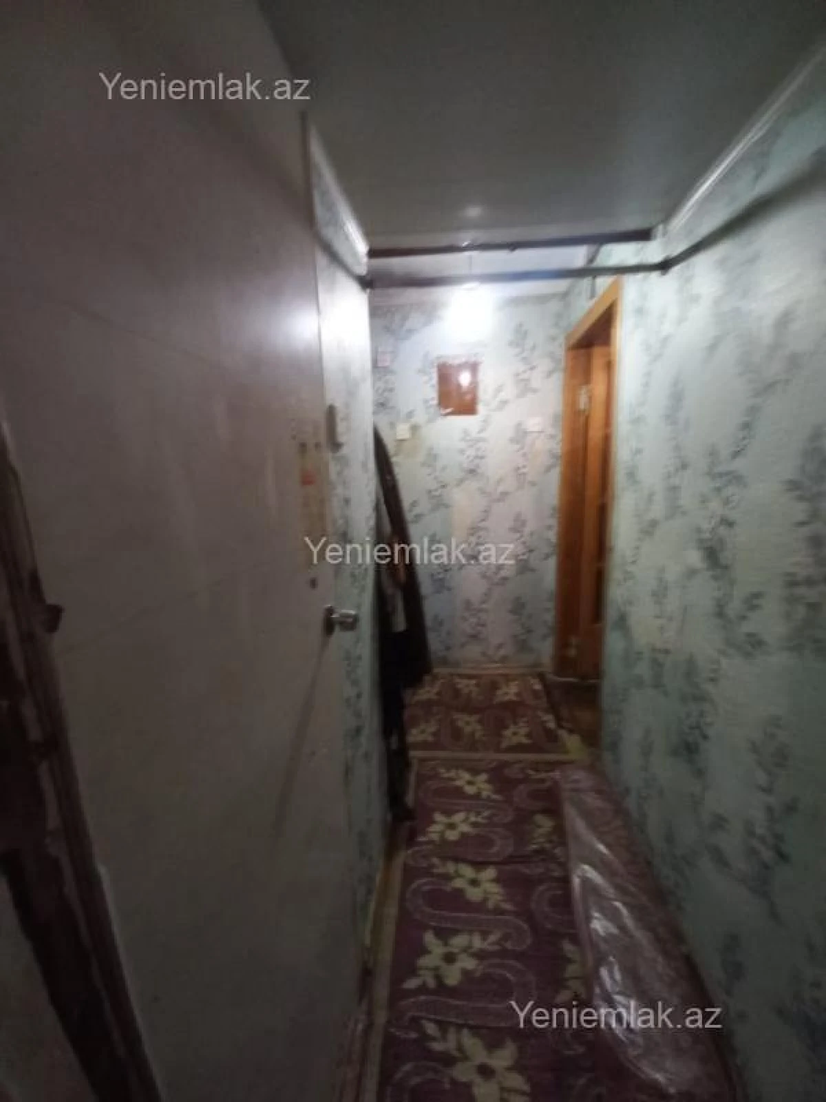 Satılır 1 otaqlı köhnə tikili 35 m²