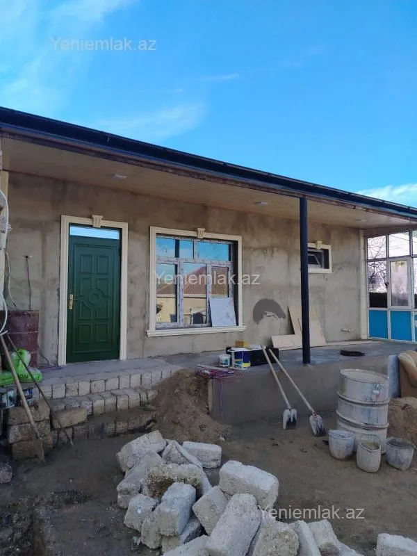 Satılır 3 otaqlı həyət evi 80 m²