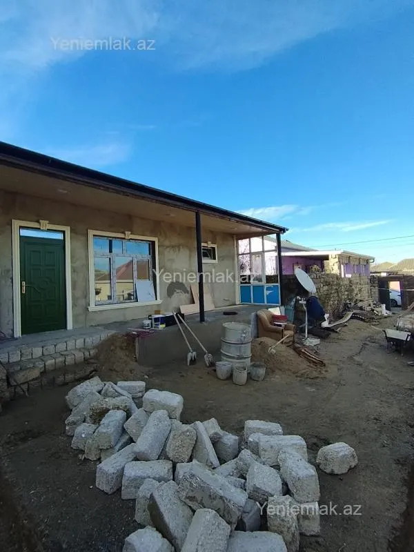 Satılır 3 otaqlı həyət evi 80 m²