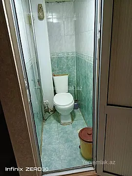 Satılır 3 otaqlı köhnə tikili 80 m²