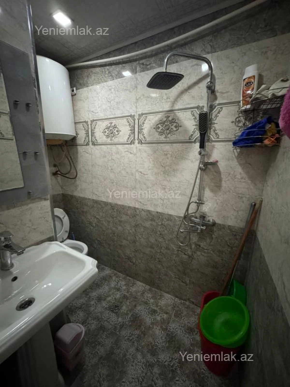 Satılır 2 otaqlı köhnə tikili 35 m²