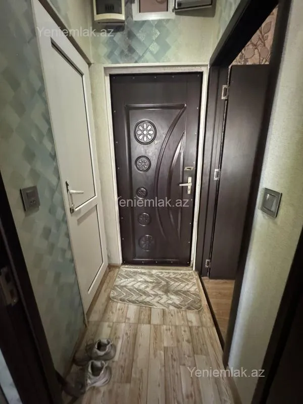 Satılır 2 otaqlı köhnə tikili 35 m²