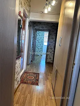 Satılır 2 otaqlı köhnə tikili 60 m²