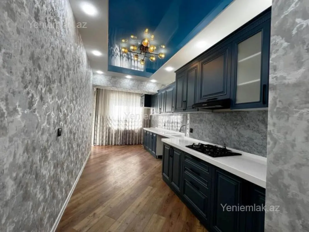 Satılır 4 otaqlı yeni tikili 135 m²