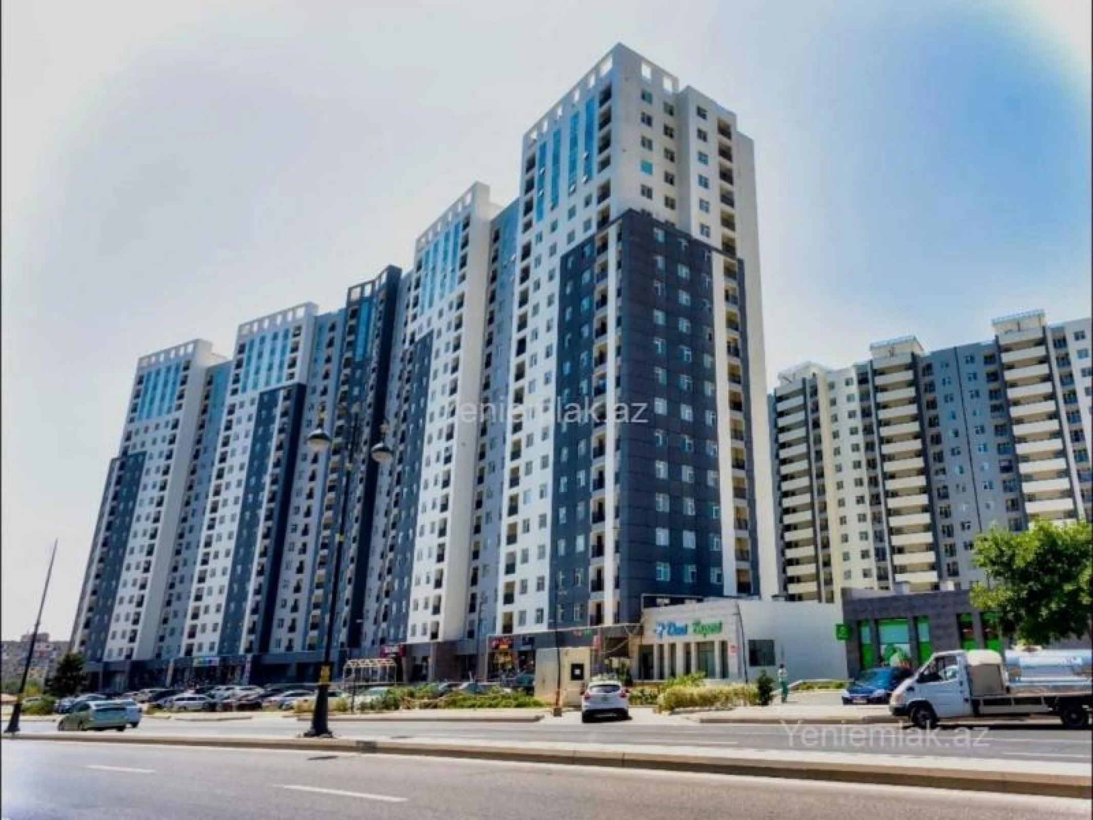 Satılır 4 otaqlı yeni tikili 135 m²