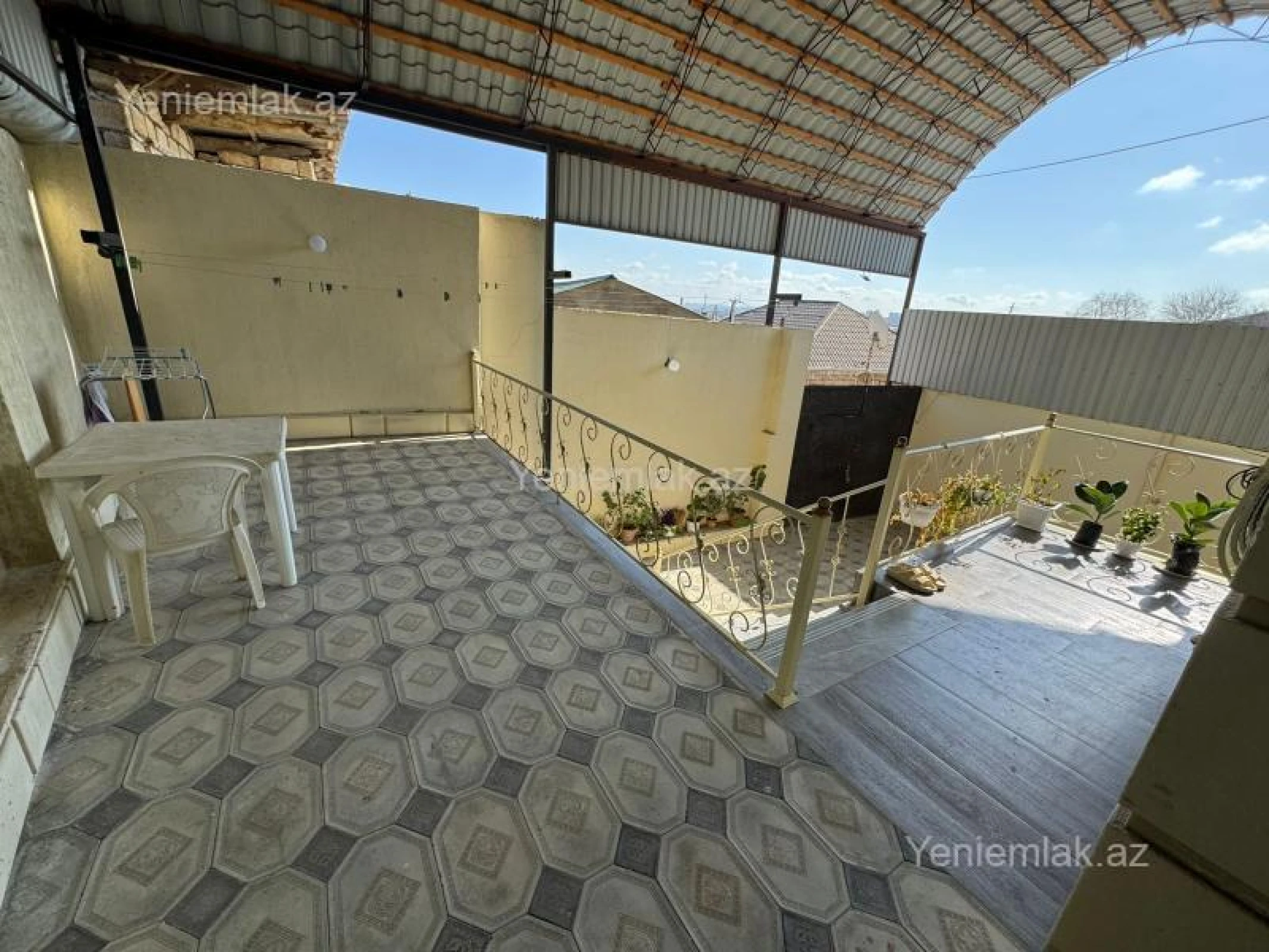 Satılır 3 otaqlı həyət evi 90 m²