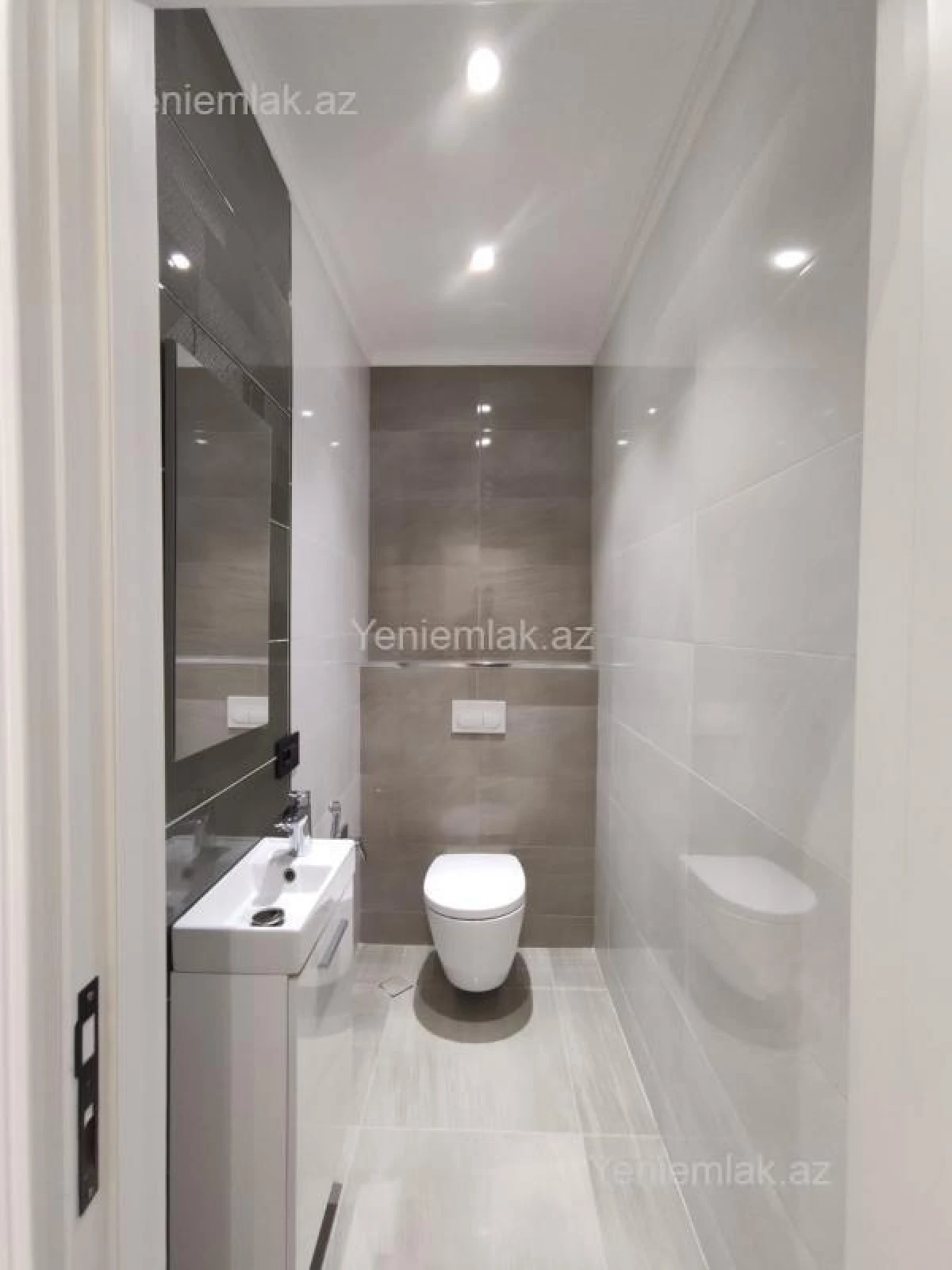 Satılır 2 otaqlı yeni tikili 80 m²