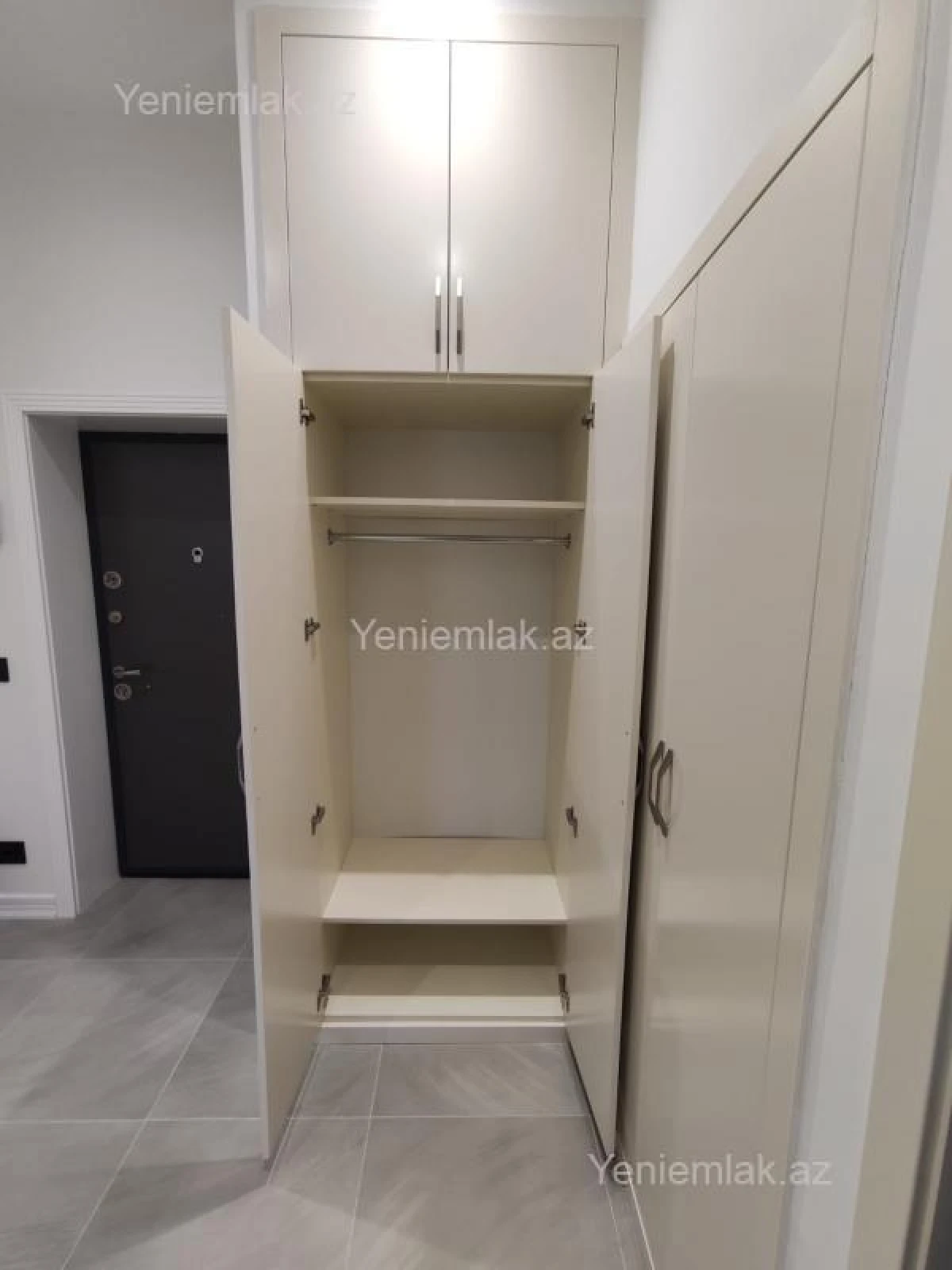 Satılır 2 otaqlı yeni tikili 80 m²