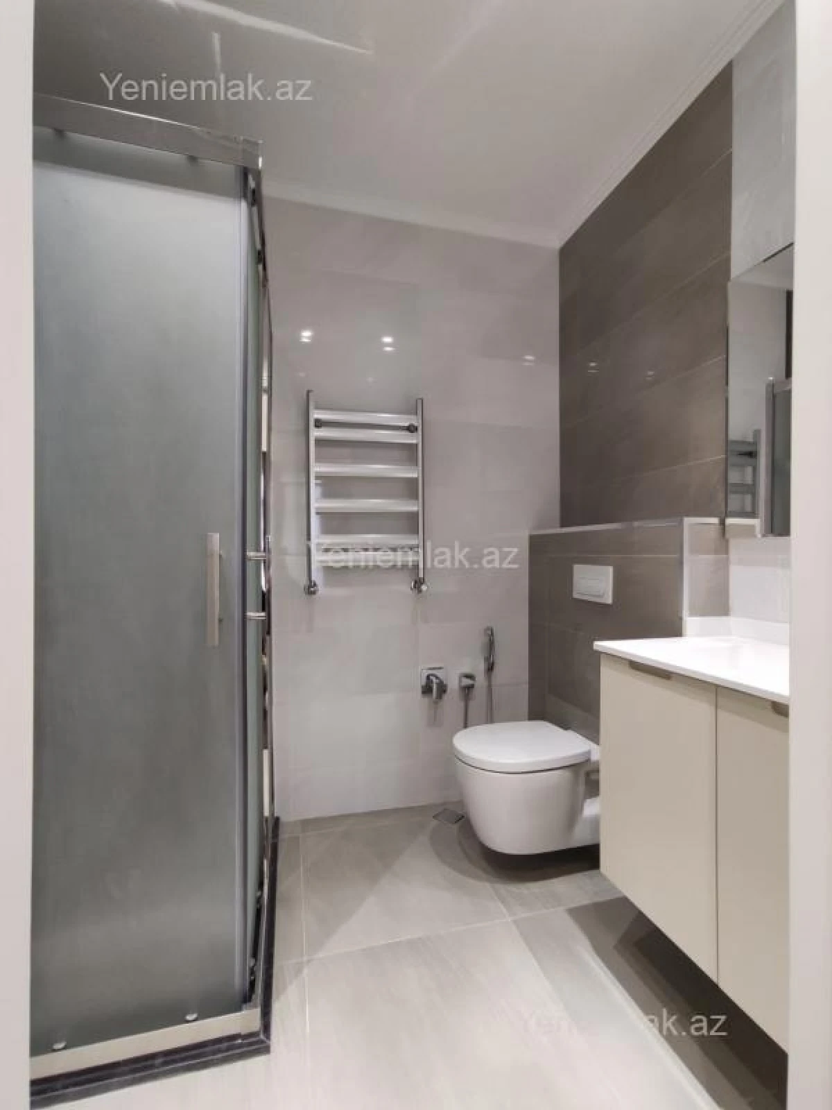 Satılır 2 otaqlı yeni tikili 80 m²