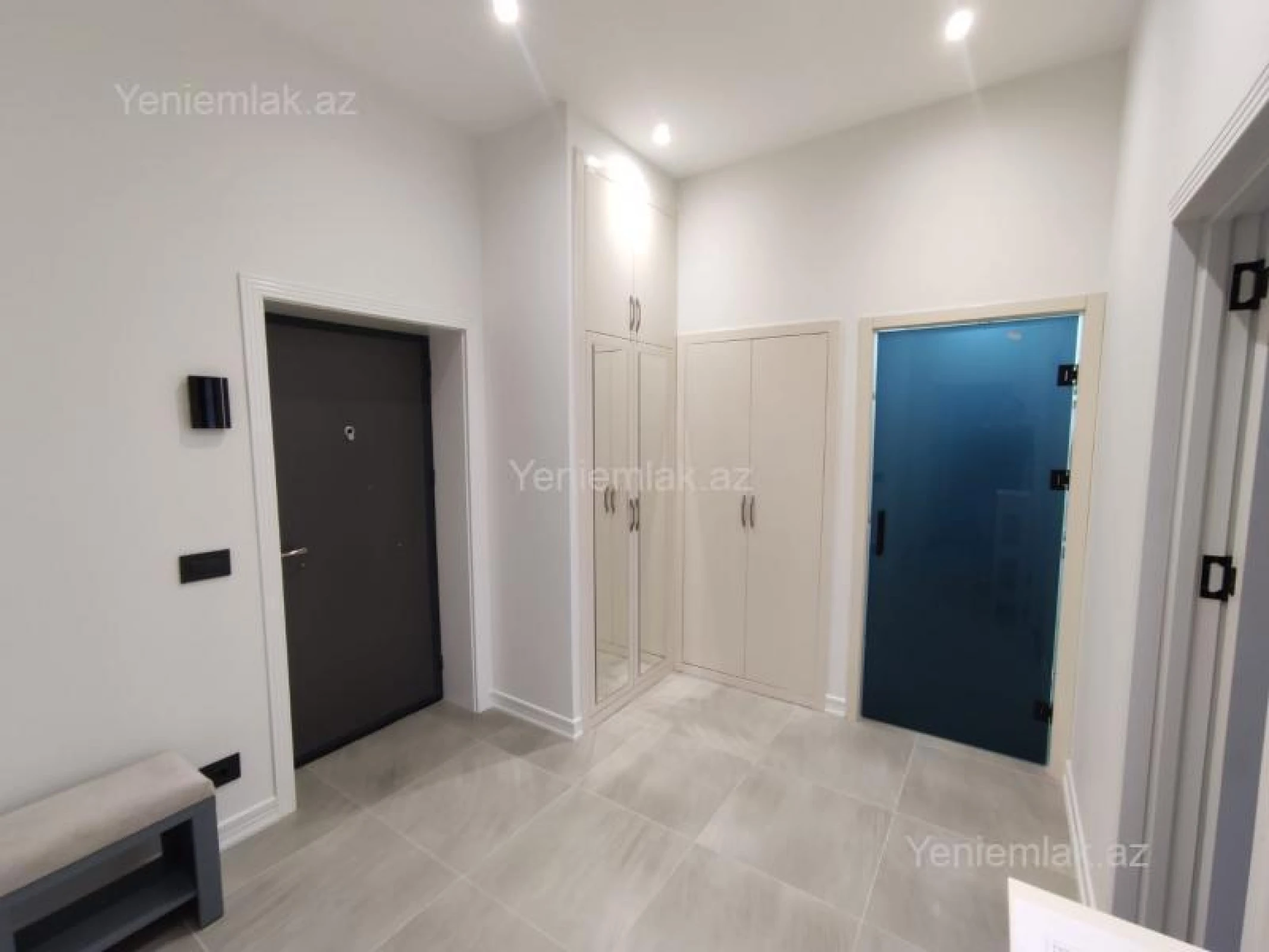 Satılır 2 otaqlı yeni tikili 80 m²