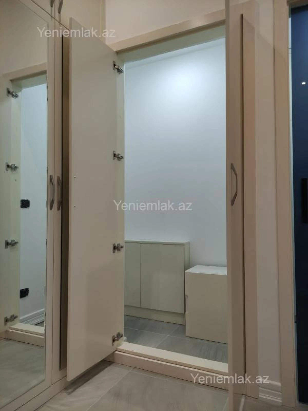 Satılır 2 otaqlı yeni tikili 80 m²