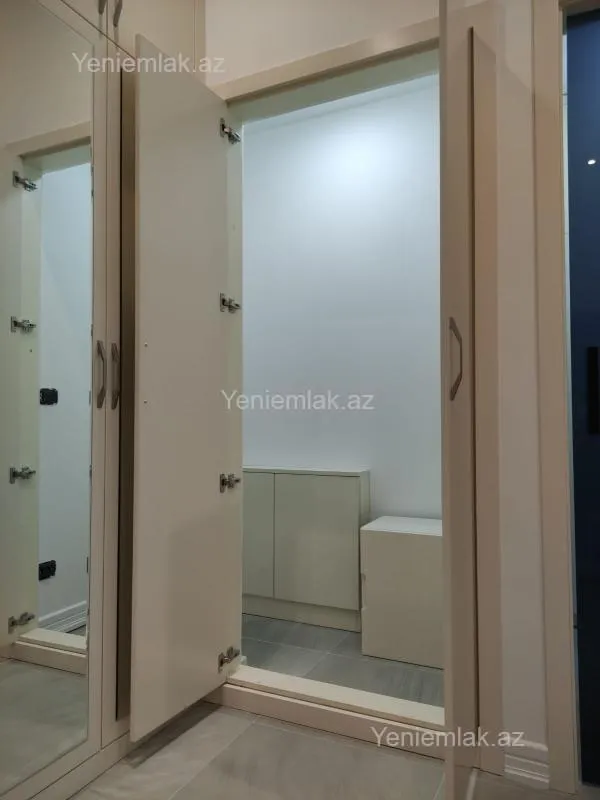 Satılır 2 otaqlı yeni tikili 80 m²