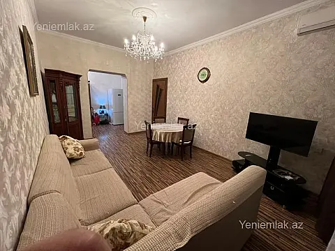 Satılır 3 otaqlı köhnə tikili 90 m²