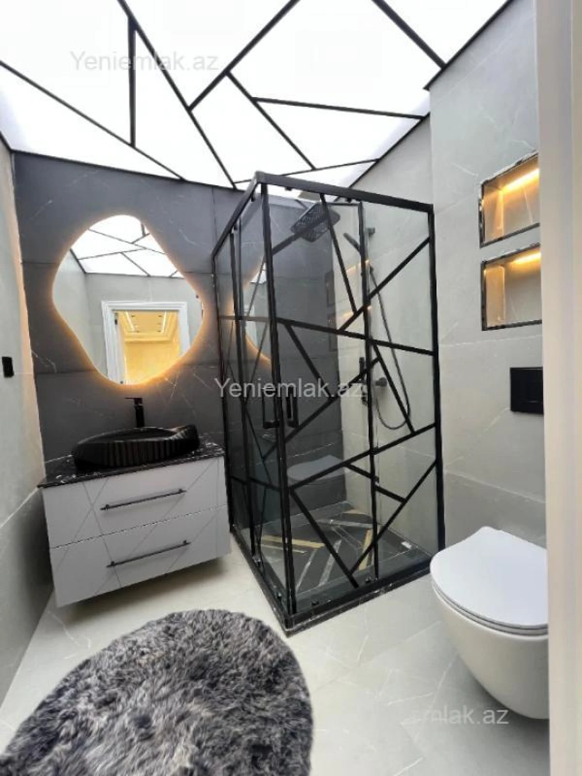 Satılır 3 otaqlı yeni tikili 100 m²