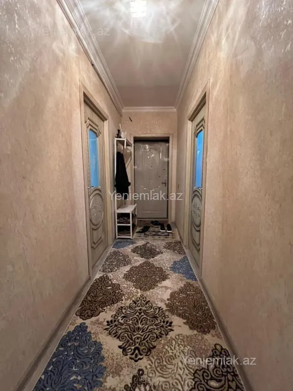 Satılır 3 otaqlı köhnə tikili 80 m²