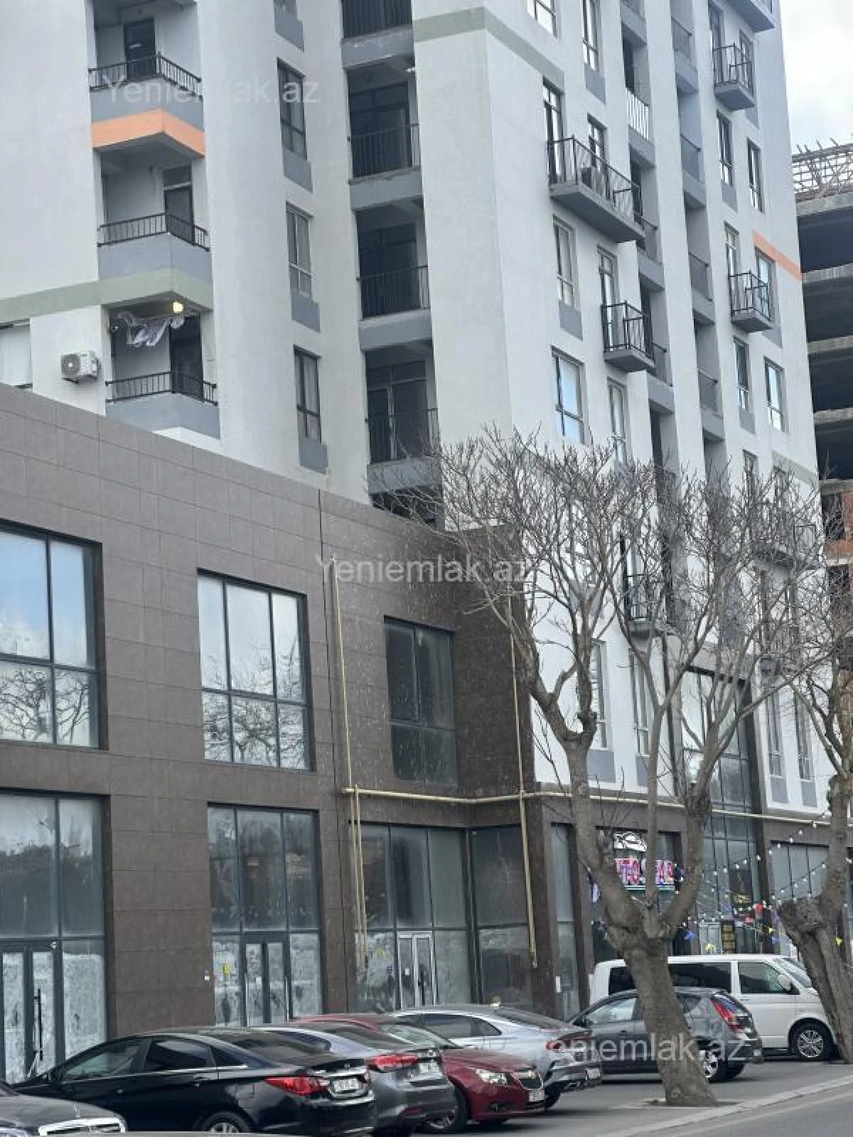 Satılır 2 otaqlı yeni tikili 76 m²