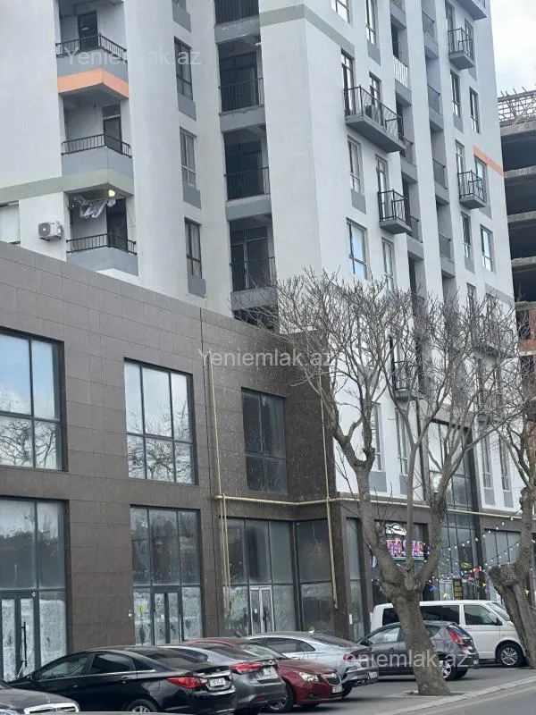 Satılır 2 otaqlı yeni tikili 76 m²