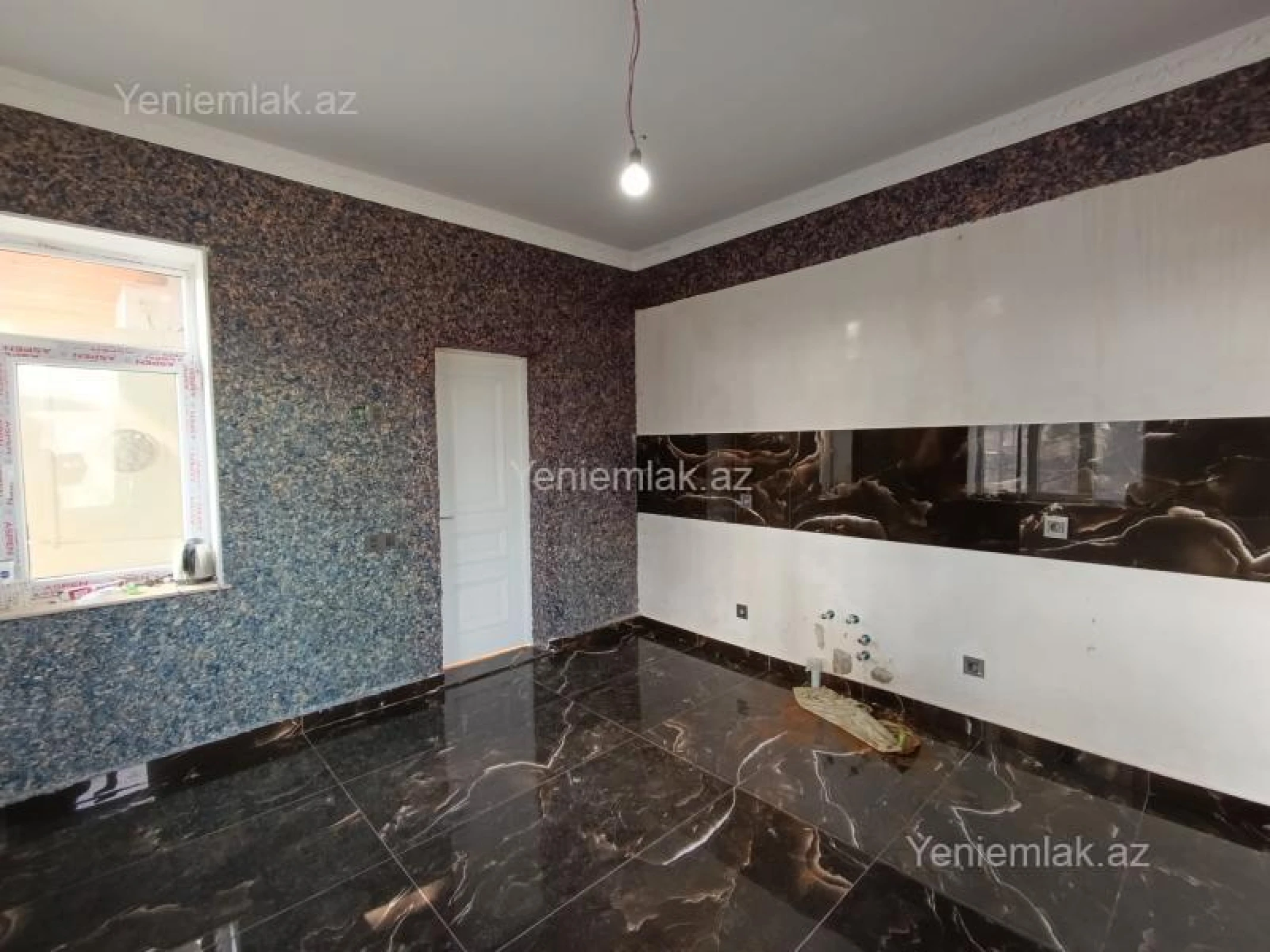 Satılır 3 otaqlı həyət evi 106 m²