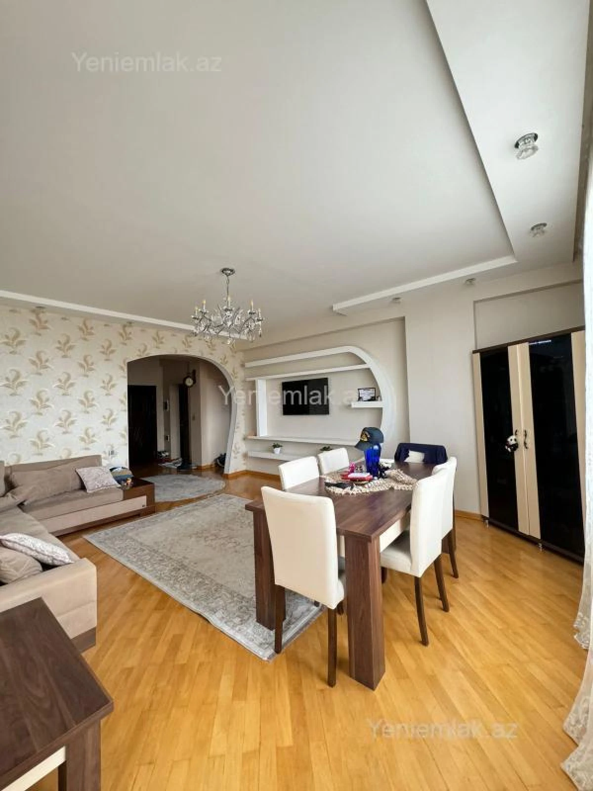 Satılır 3 otaqlı yeni tikili 110 m²