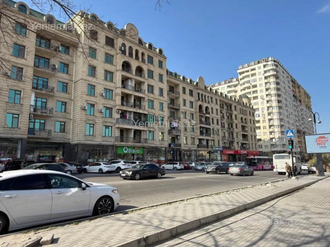 Satılır 2 otaqlı yeni tikili 65 m²