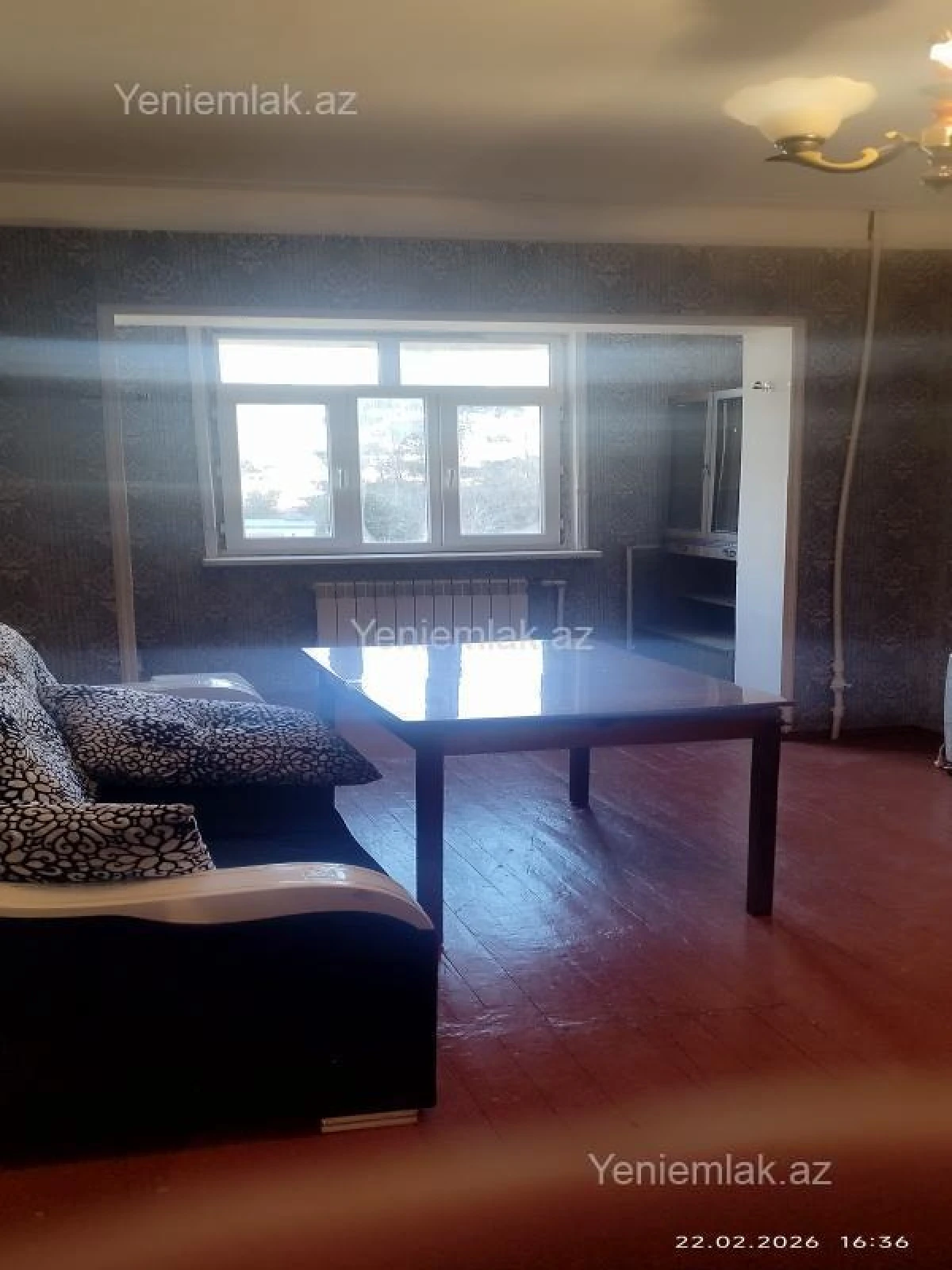 Satılır 2 otaqlı köhnə tikili 56 m²