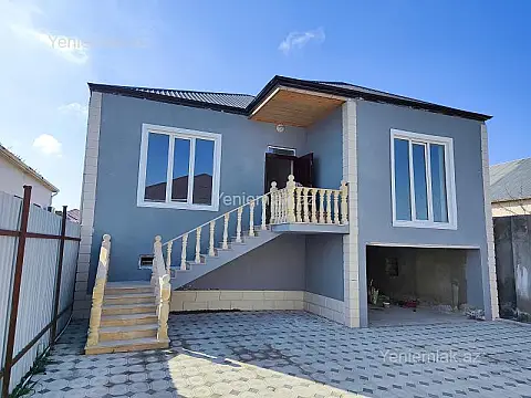 Satılır 4 otaqlı həyət evi 135 m²