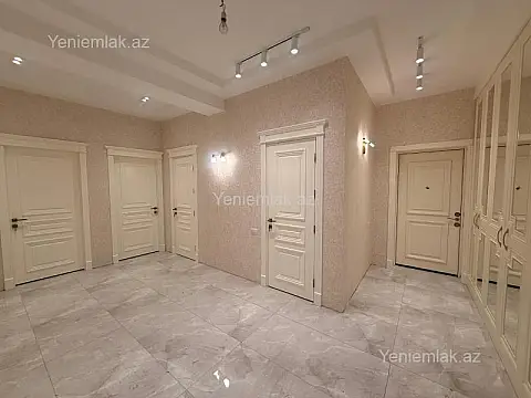 Satılır 4 otaqlı yeni tikili 142 m²