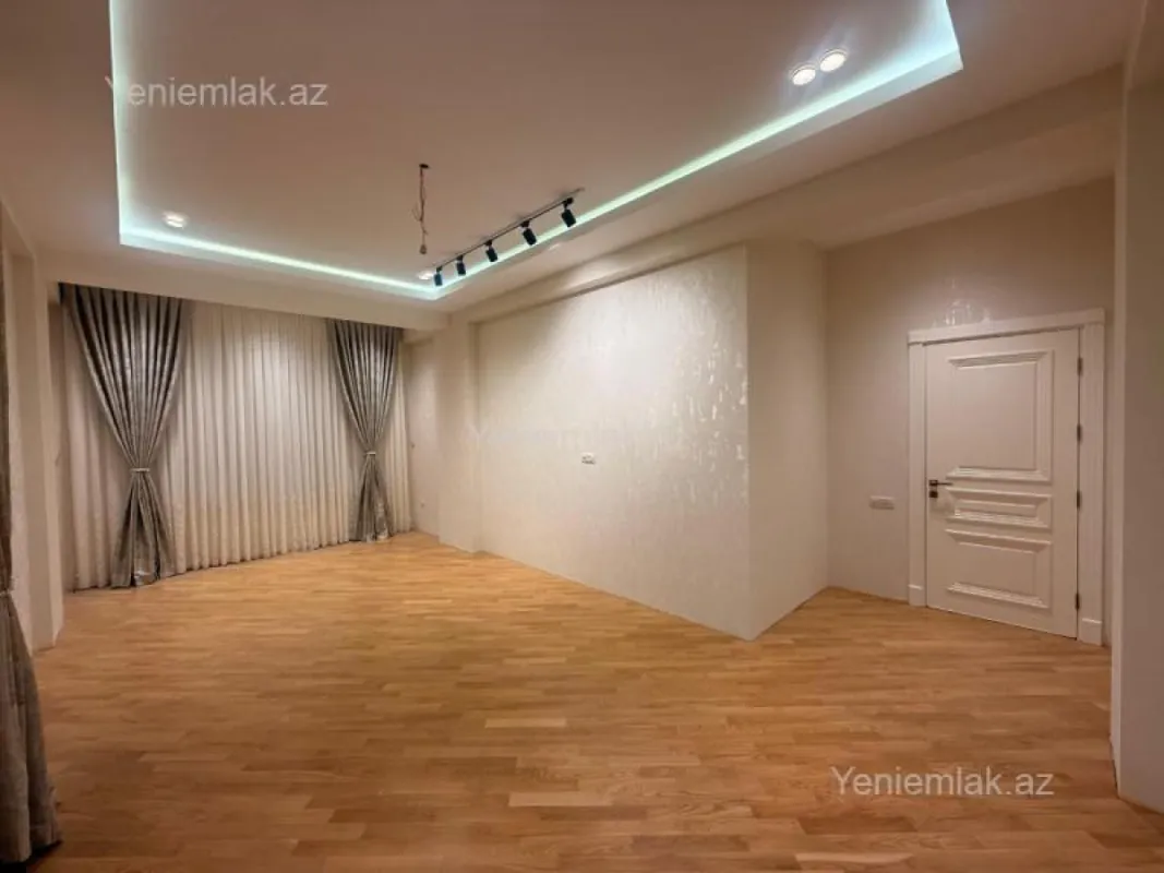 Satılır 4 otaqlı yeni tikili 142 m²