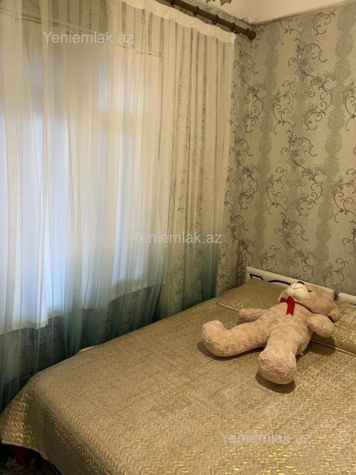 Satılır 1 otaqlı köhnə tikili 35 m²
