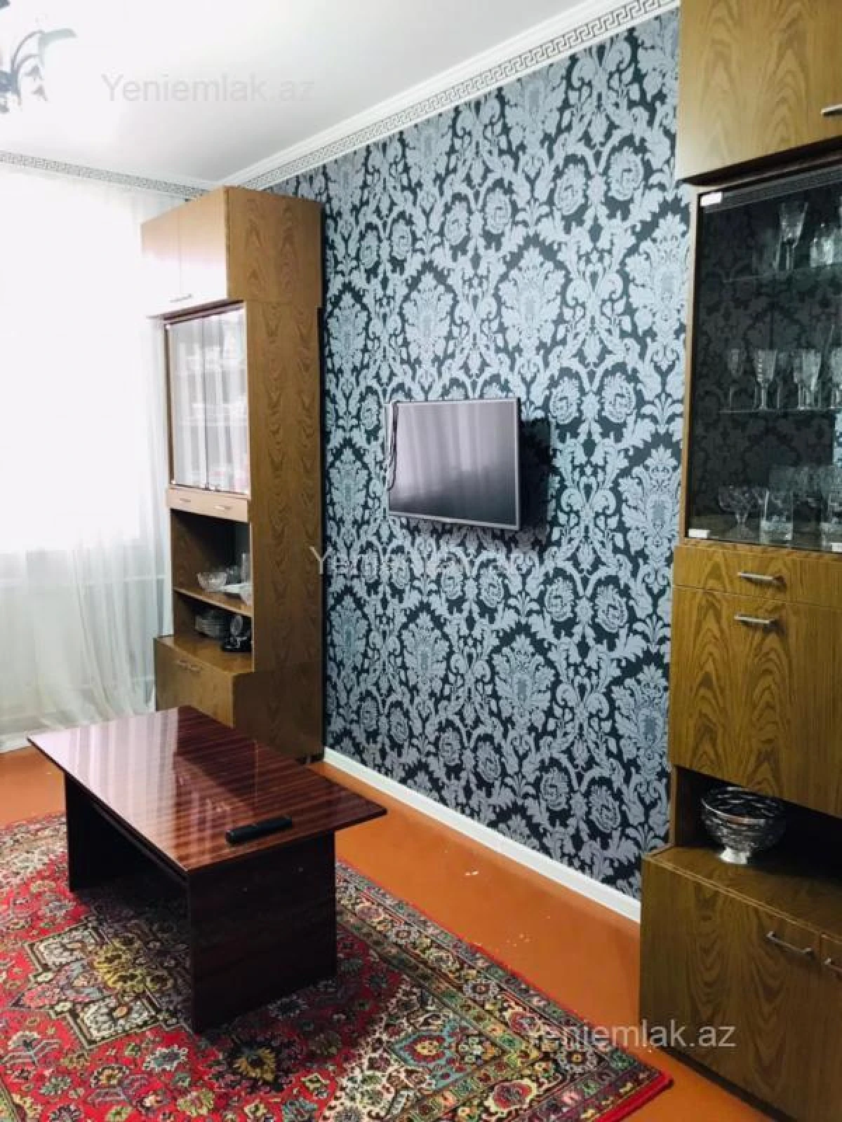 Satılır 4 otaqlı köhnə tikili 100 m²