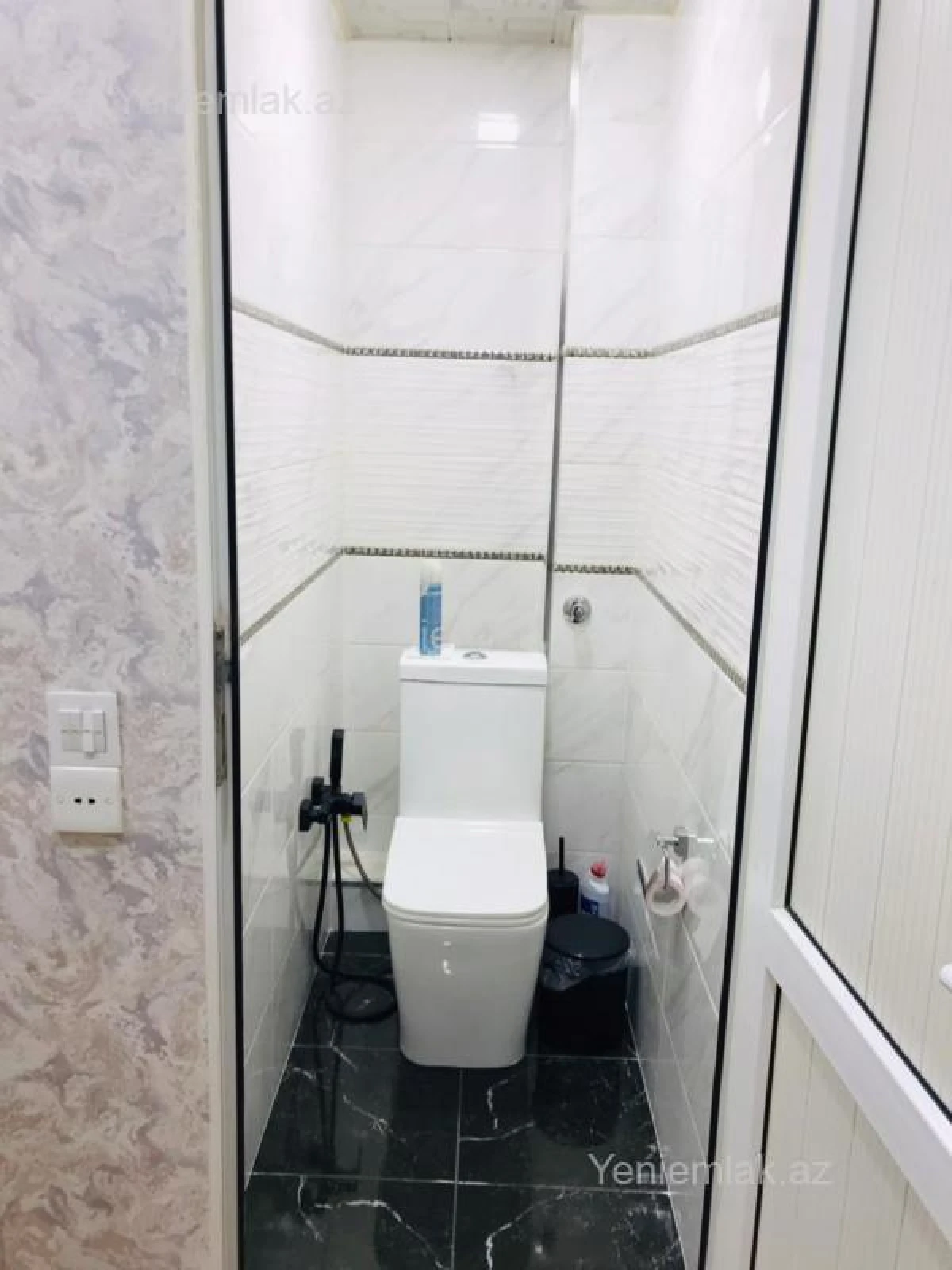 Satılır 4 otaqlı köhnə tikili 100 m²