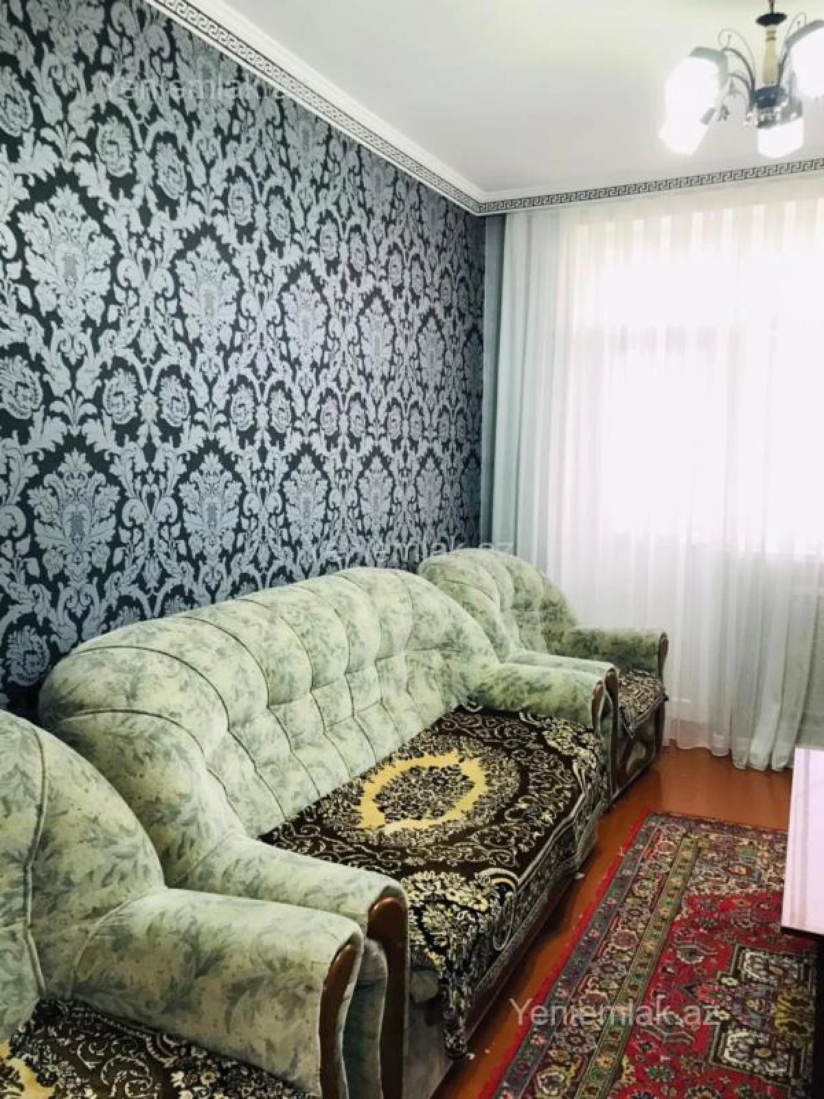 Satılır 4 otaqlı köhnə tikili 100 m²
