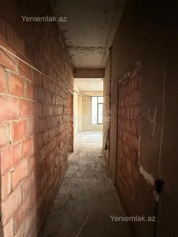 Satılır 3 otaqlı yeni tikili 98.5 m²