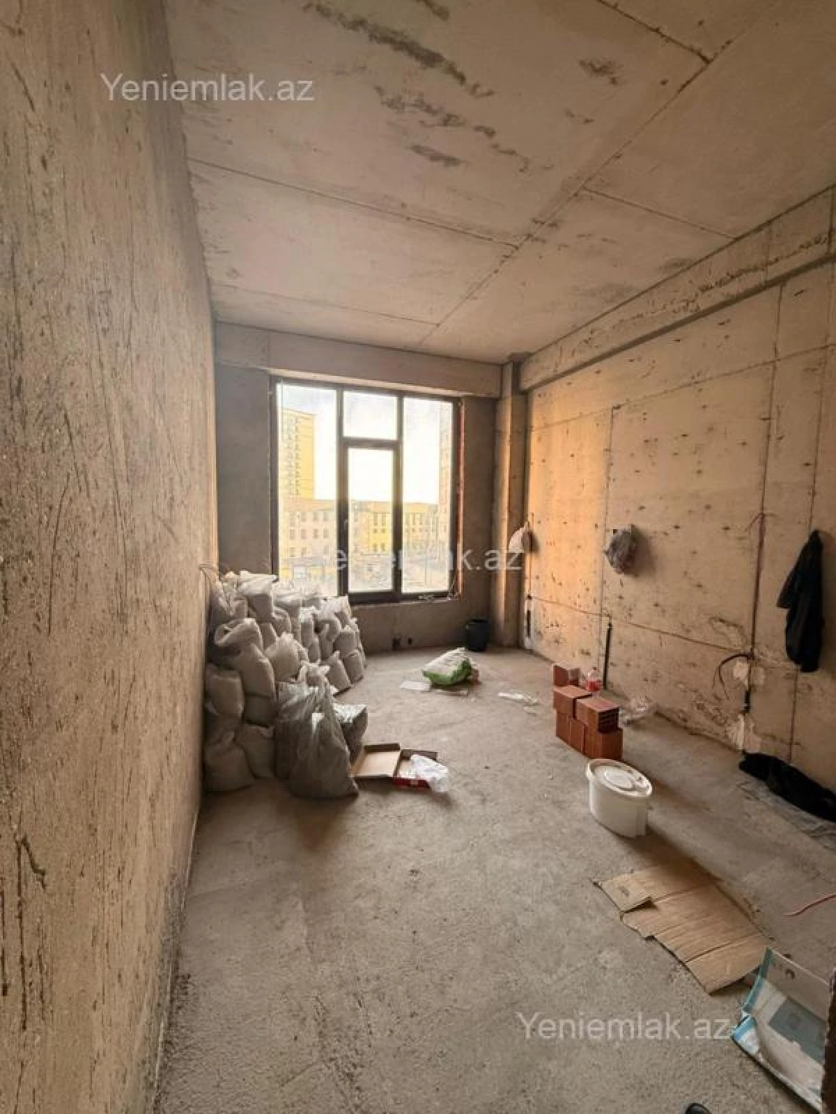 Satılır 3 otaqlı yeni tikili 98.5 m²