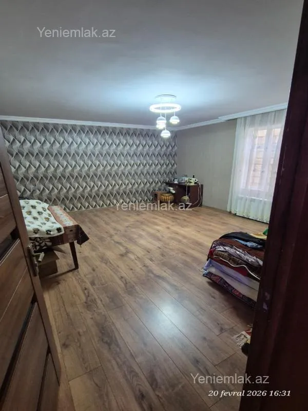 Satılır 4 otaqlı həyət evi 130 m²