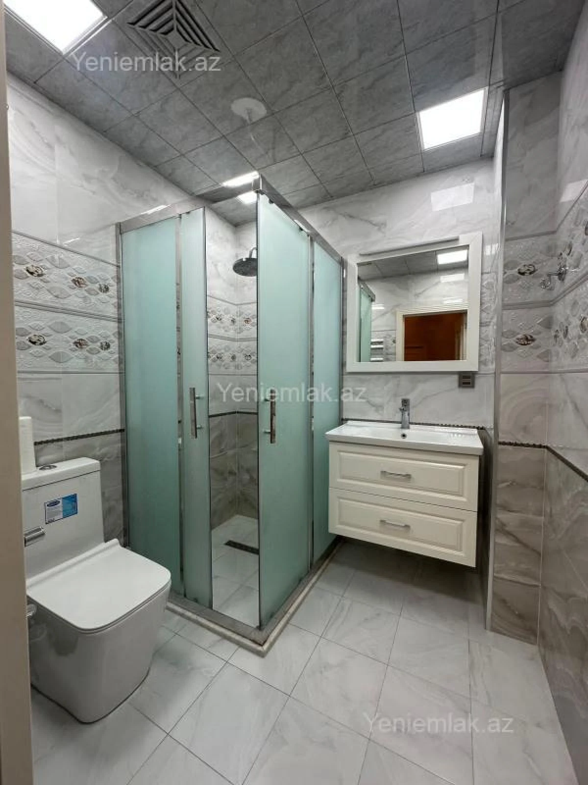 Satılır 2 otaqlı yeni tikili 77 m²