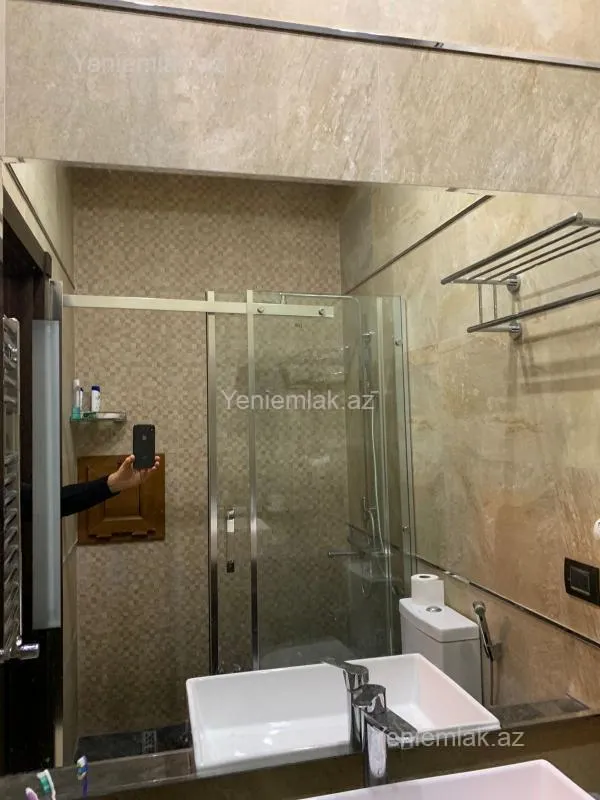 Satılır 2 otaqlı köhnə tikili 50 m²