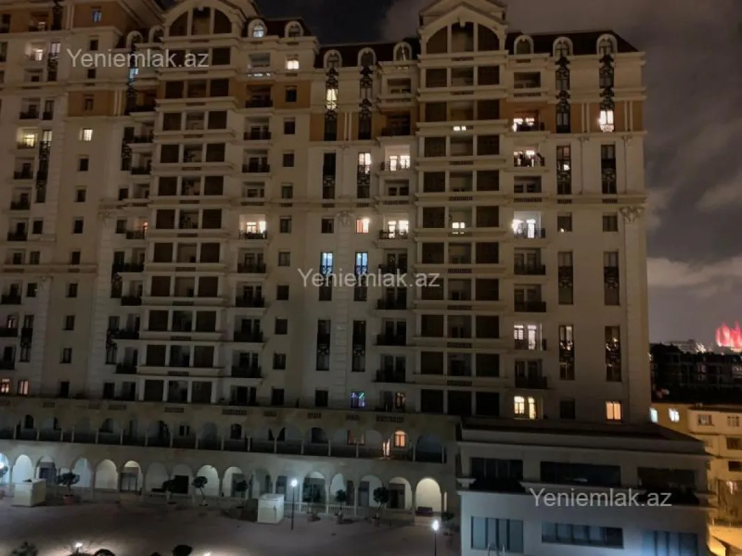 Satılır 2 otaqlı köhnə tikili 50 m²