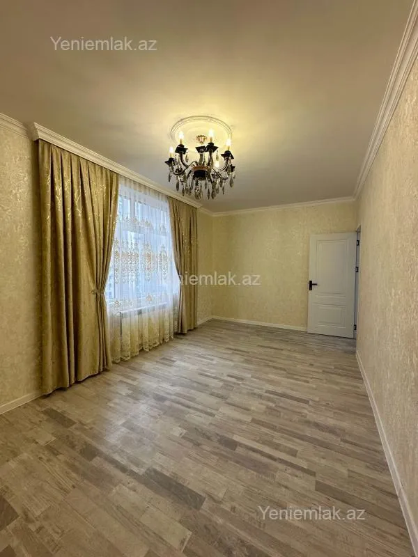 Satılır 2 otaqlı köhnə tikili 60 m²