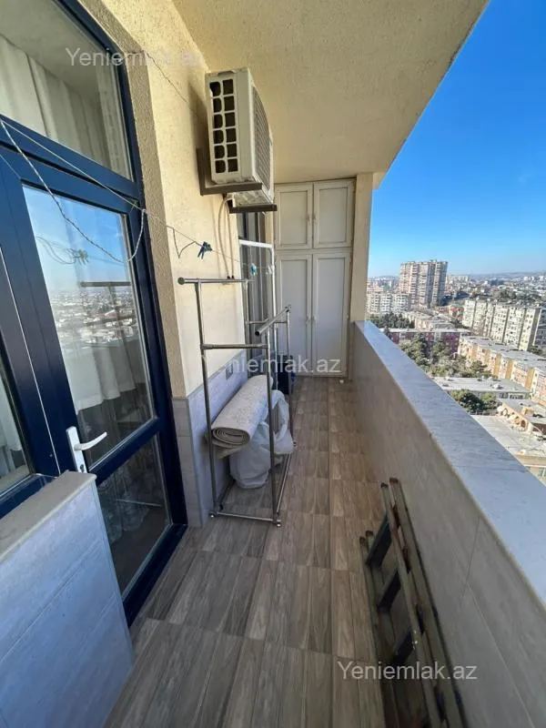 Satılır 4 otaqlı yeni tikili 135 m²