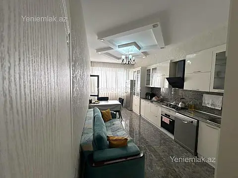 Satılır 4 otaqlı yeni tikili 135 m²