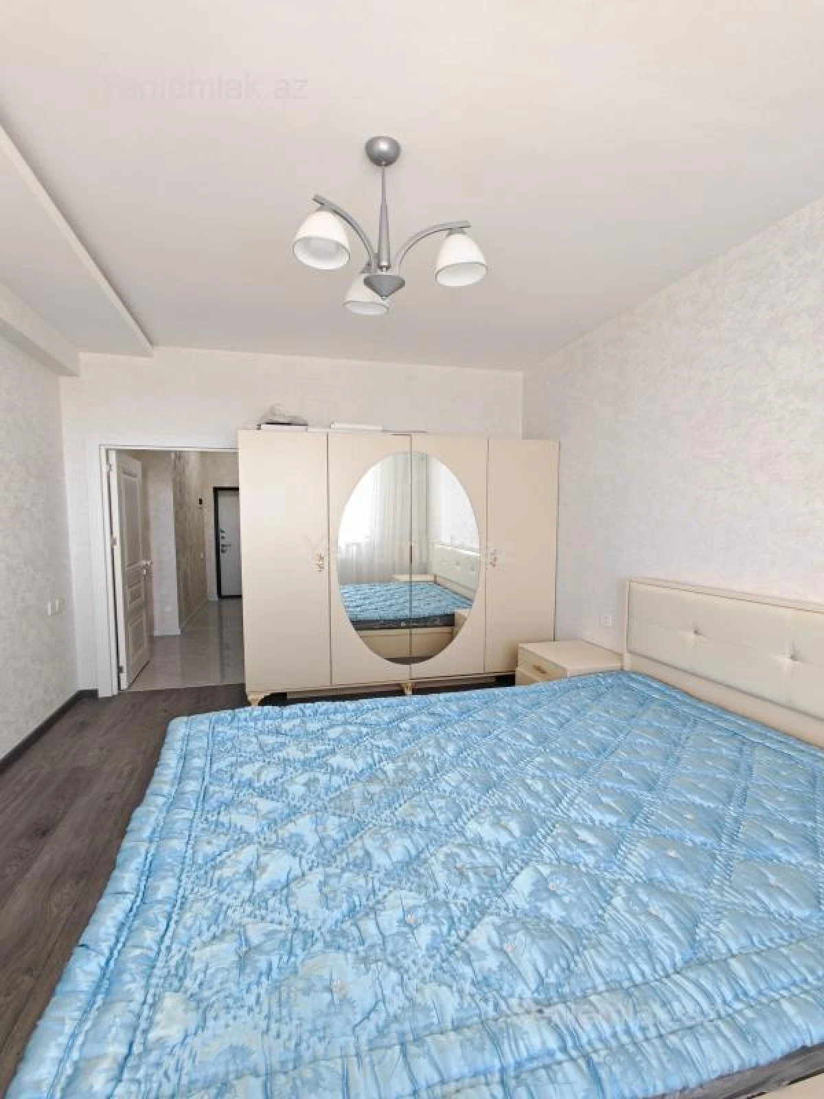 Satılır 2 otaqlı yeni tikili 63 m²