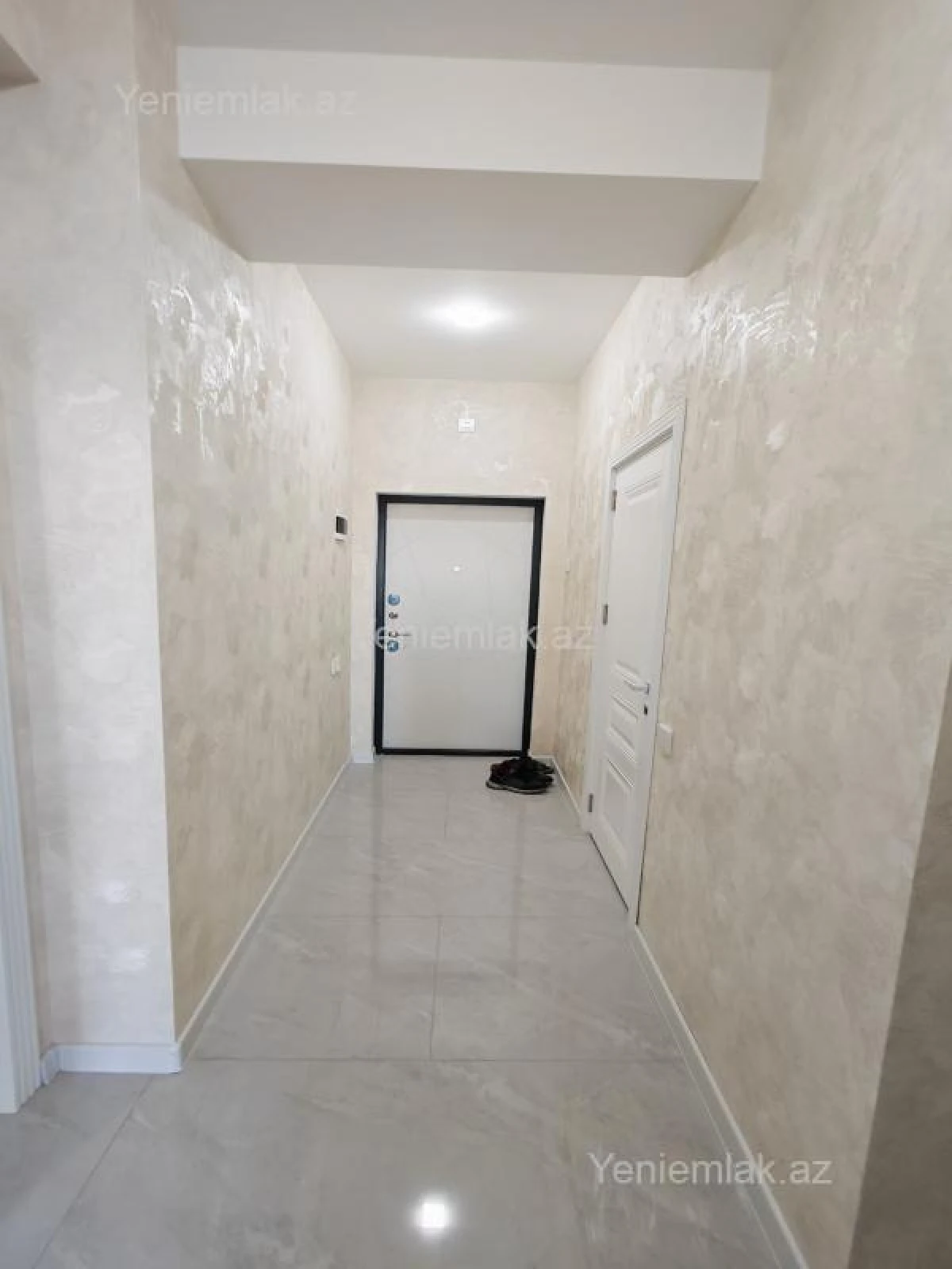 Satılır 2 otaqlı yeni tikili 63 m²