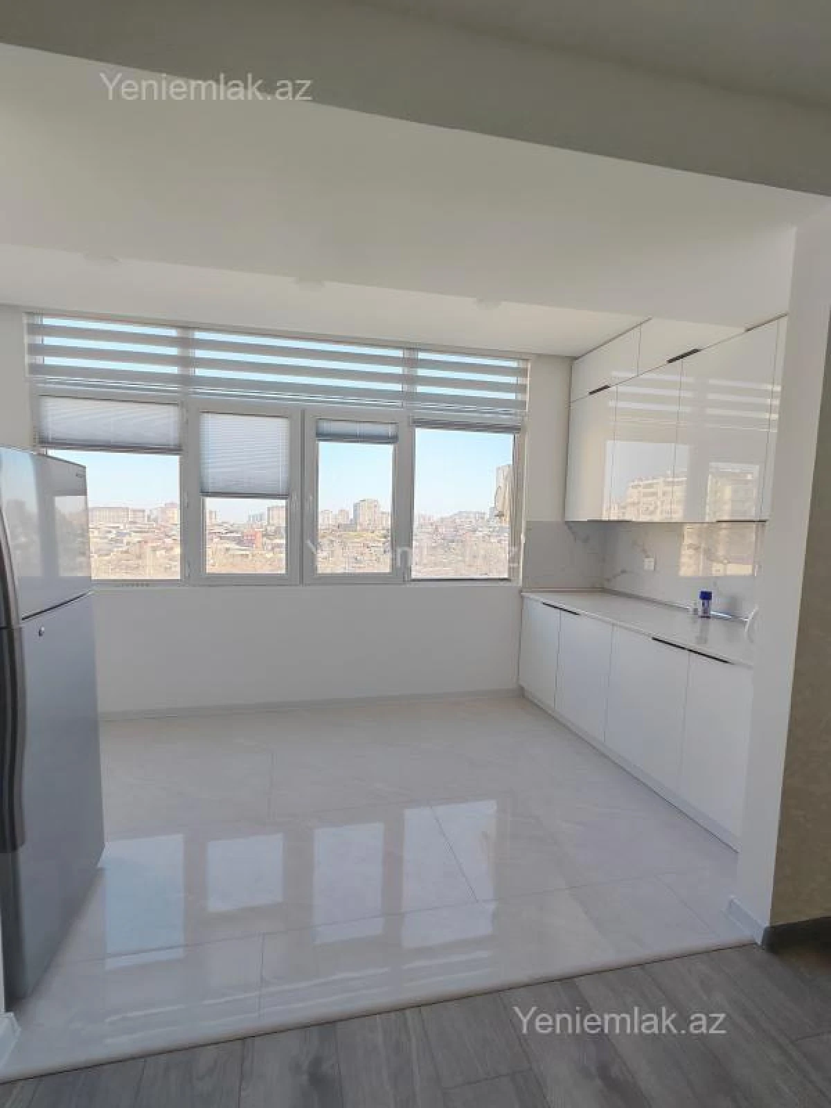 Satılır 2 otaqlı yeni tikili 63 m²